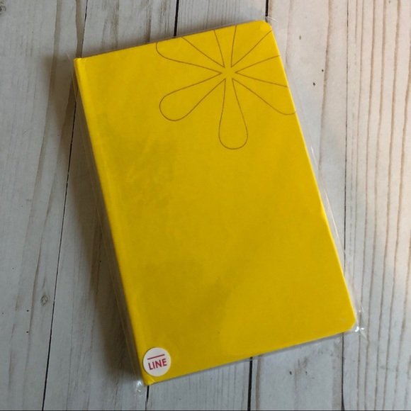Erin Condren Other - Erin Condren Lined Hardbound Notebook